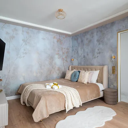 Apartamento Gorgeous 1-br In The Strict Centre With Ac & Parking On Site *